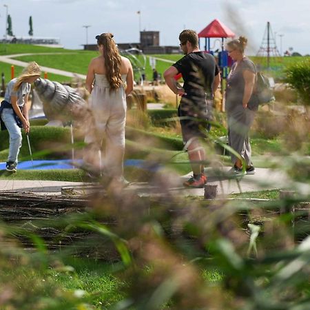 Sleep Space 22 - Green Tiny Village Harlesiel Wittmund Ngoại thất bức ảnh